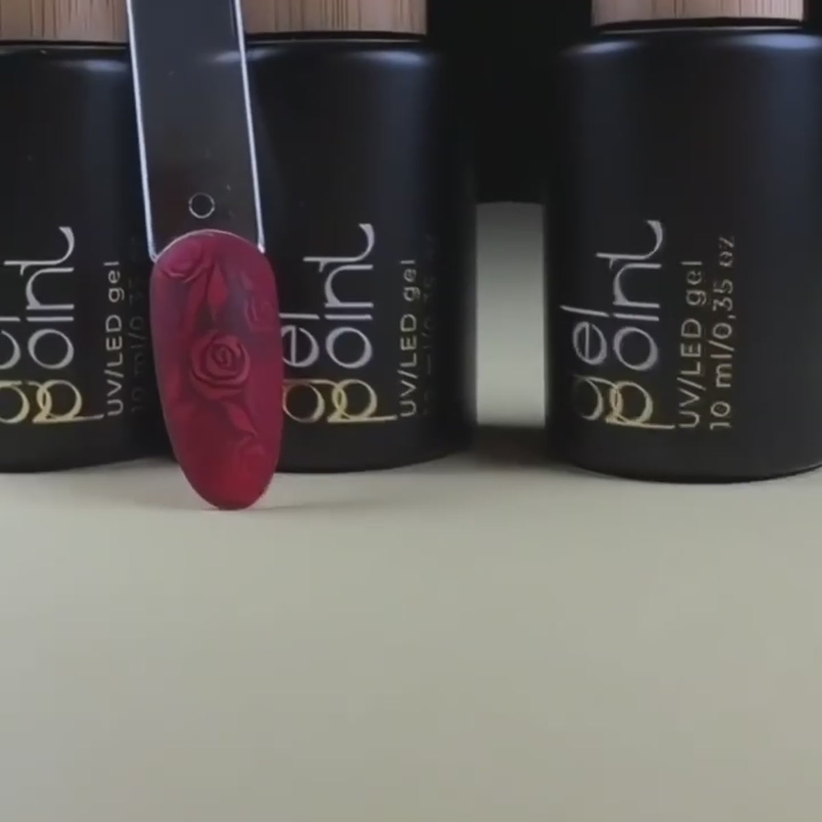 Diseño de uñas «Rosas» — Clase magistral